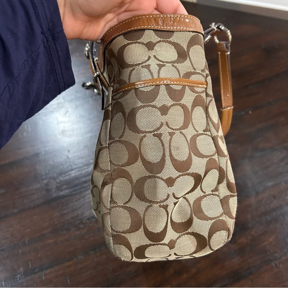 Tan coach purse - Picture 11 of 11